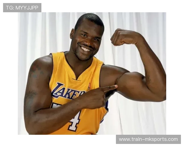 阿伦力夺篮板王殊荣,展现球场统治力 阿伦力夺篮板王殊荣,展现球场统治力